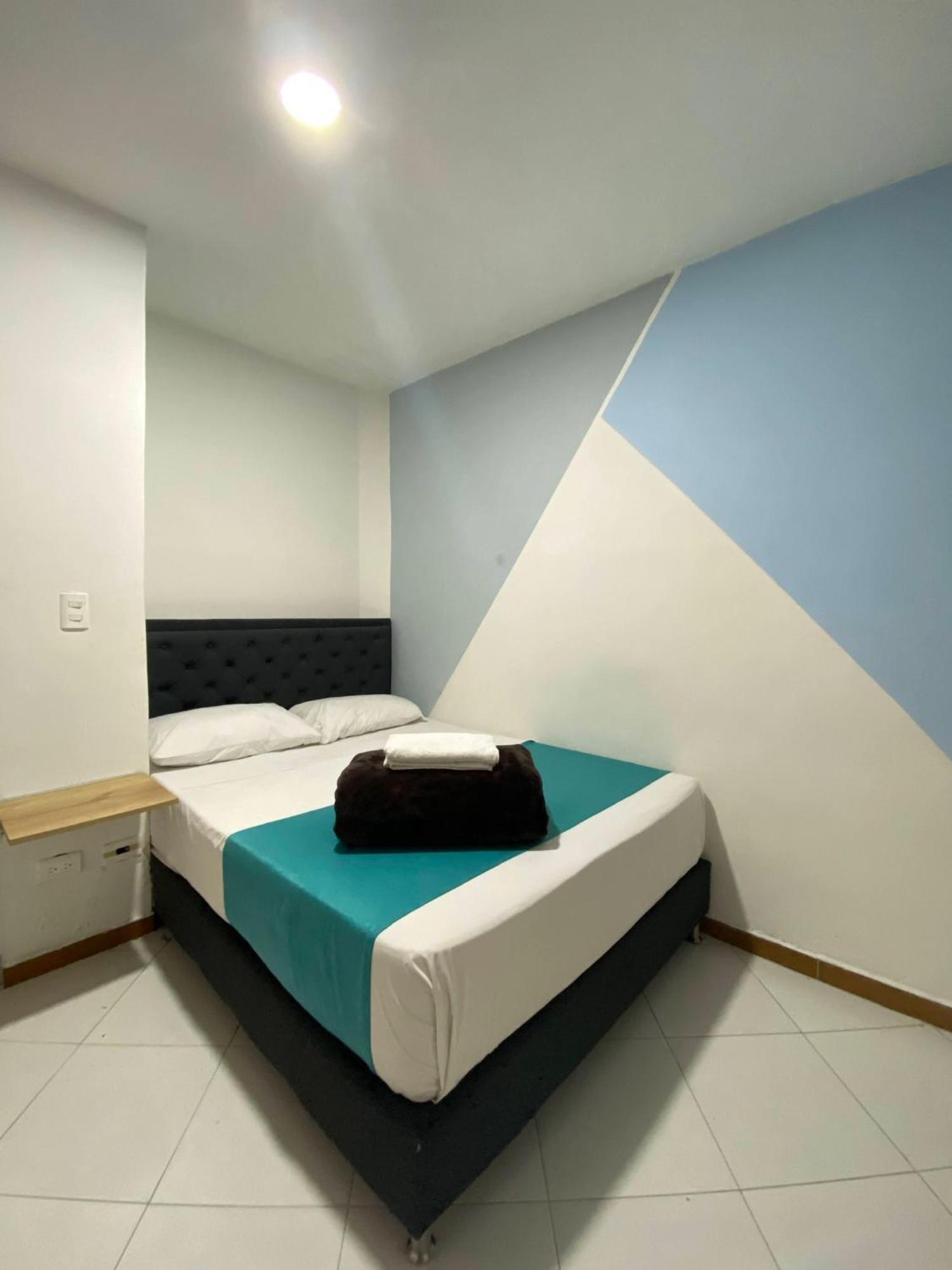 Hotel Picasso 70 メデジン エクステリア 写真